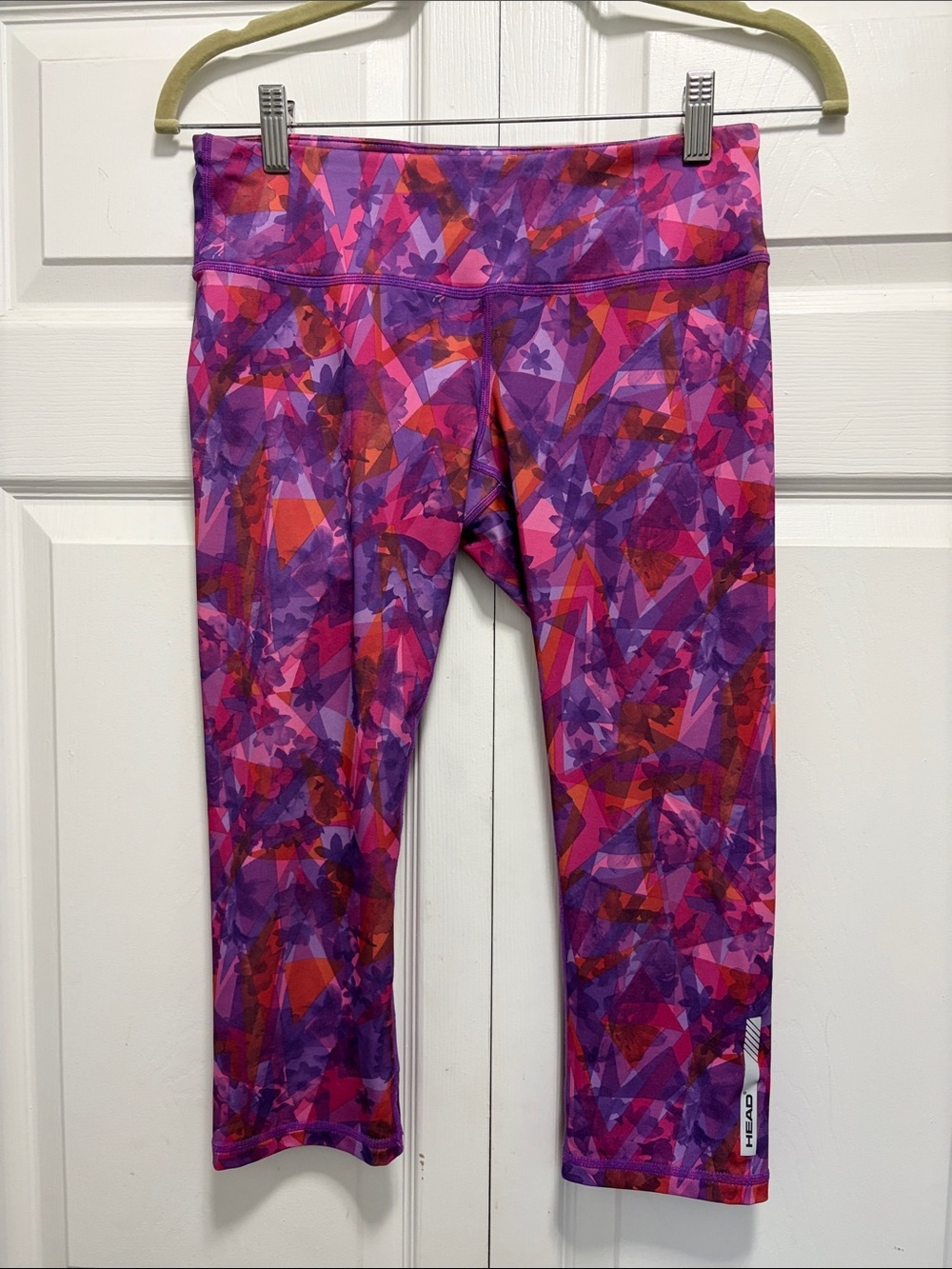 Head Purple & Pink Patterned Capri Leggings size small